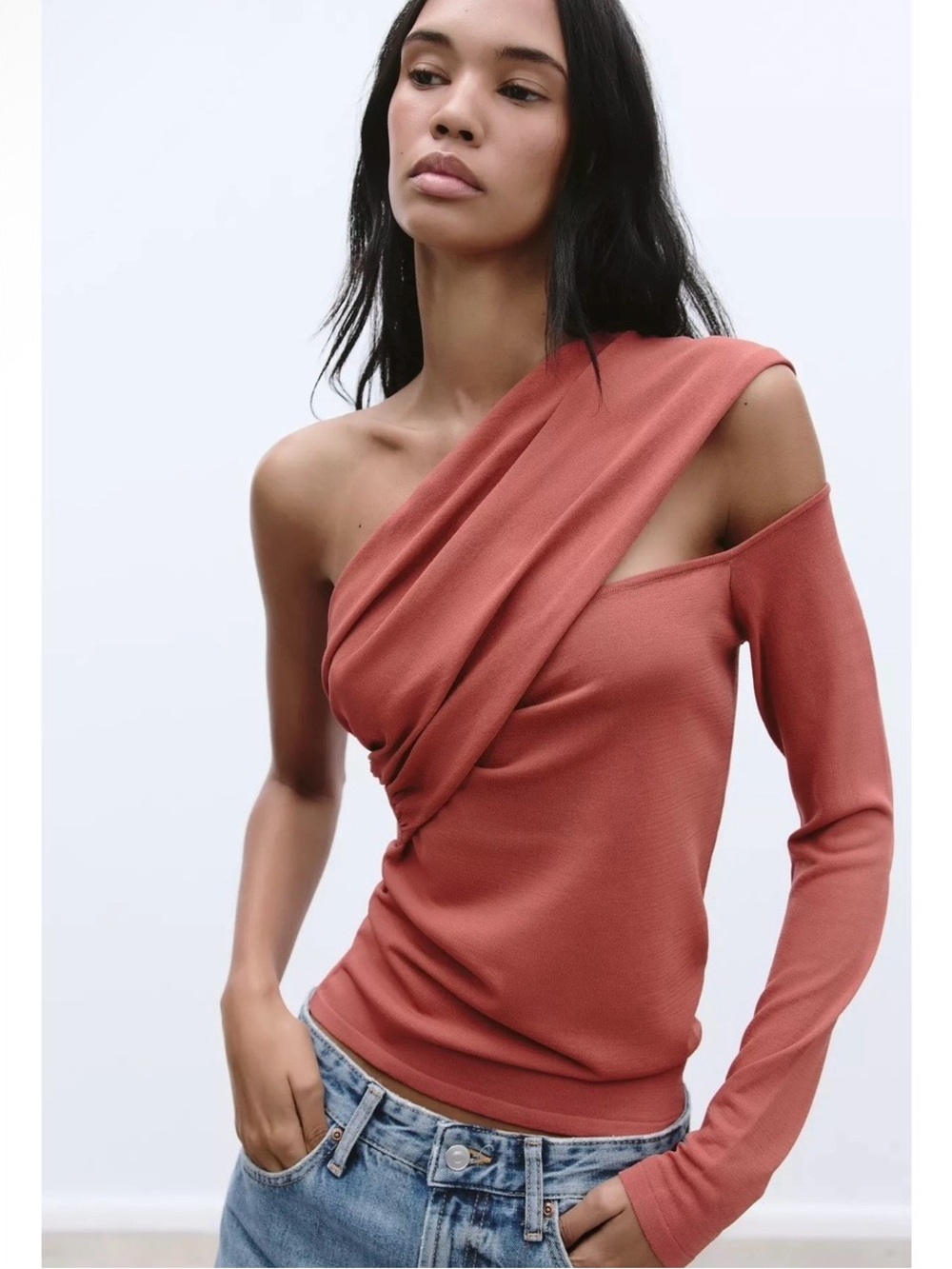 Zara Knit Asymmetrical Top!